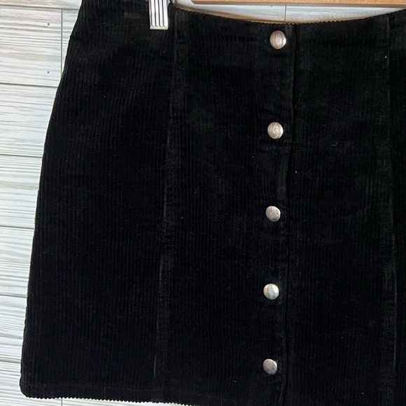 Super Cute Corduroy Button Skirt - Picture 5 of 6
